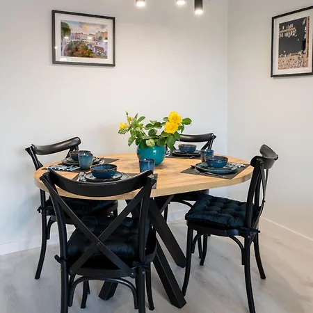 Apartment Blogo *